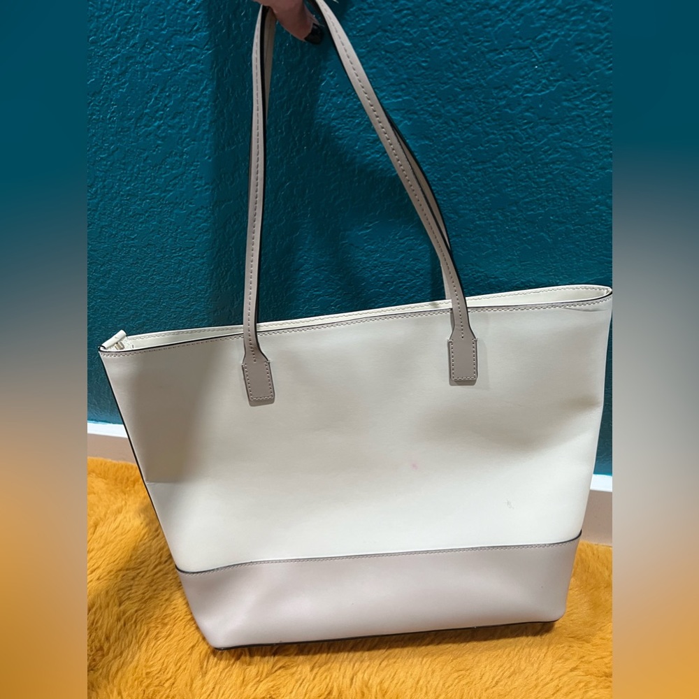 Kate Spade - Picture 8 of 9